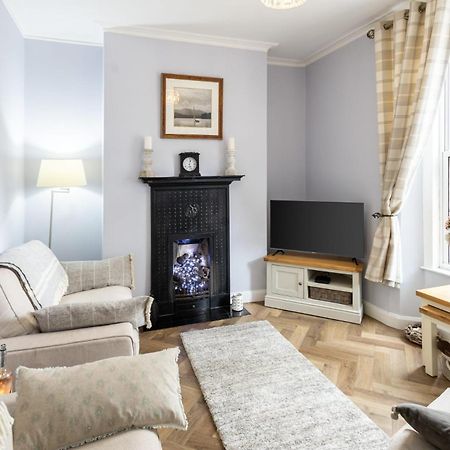 Host & Stay - Arundel Cottage Whitby Exterior photo